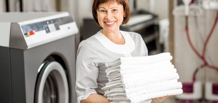 Top 4 Benefits Of Using A Laundry Pick Up Service